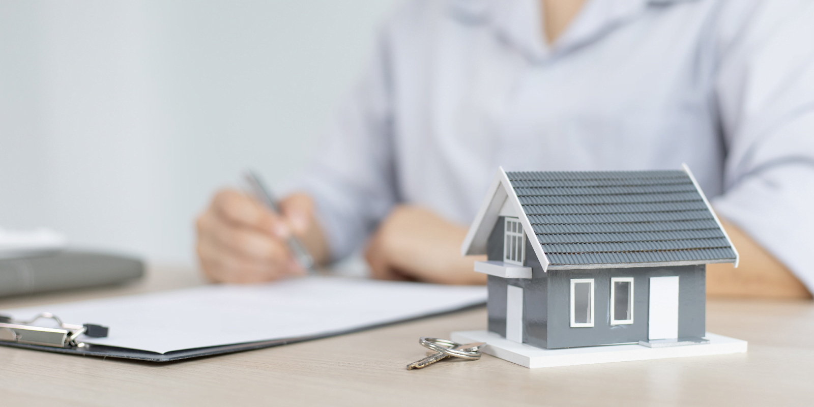 Como funciona a assessoria contábil e tributária para imobiliária? O que é preciso para resguardar corretores?
